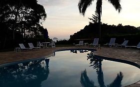 Chalé piscina wi fi condomínio Mirante Boiçucanga